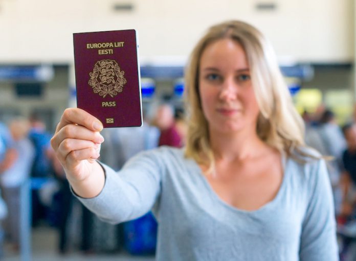 Эстонский паспорт, гражданство