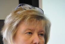 Татьяна Стольфат. Депутат горсобрания Нарвы.