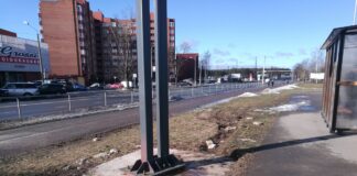 Таллинское шоссе, рекламный стенд, благоустройство