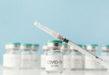 Covid-19 вакцина вакцинация