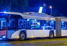 Тестируемый электробус на улицах Таллинна
