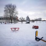 детская площадка, снег, зима