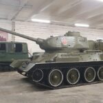 Нарвский танк T-34