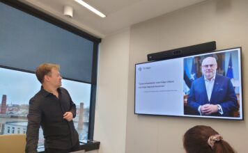 «Большая и сложная и продвинутая машина для предсказаний»: как справиться с ИИ Программа Прыжок ИИ