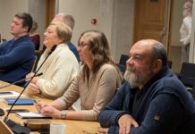 Стальнухин назвал глупостью версию, что его выбрали председателем горсобрания благодаря заблаговременному распределению мест в советах Михаил Стальнухин