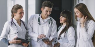 медики врачи