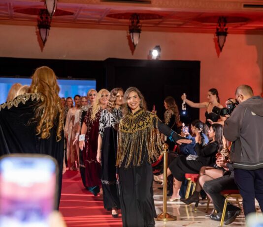 Queen Sapphire World