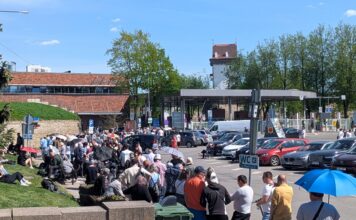 погранпункт очередь