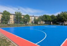В Нарве на ребенка упали футбольные ворота футбольная площадка