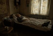 Нарве нужно создать «соседский надзор» за одинокими стариками Пенсионер, пожилой человек, старики