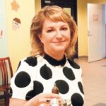 Правящему депутату Елене Каврус создали рабочее место с зарплатой 2305 евро Елена Каврус
